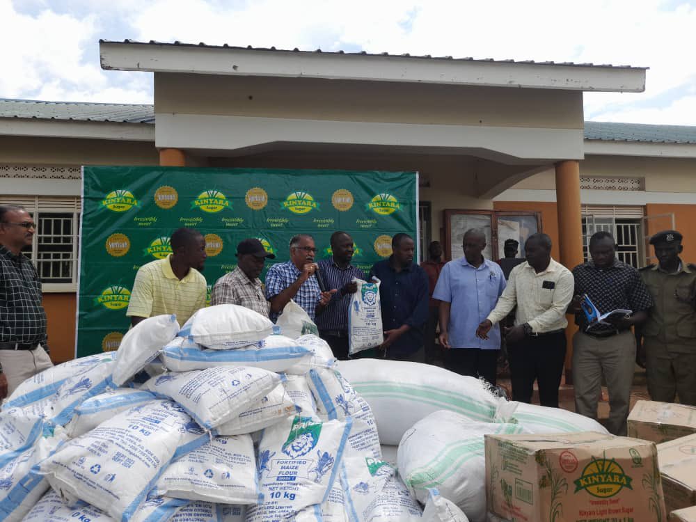 Kinyara Sugar Works Aids River Kafu Flood Victims