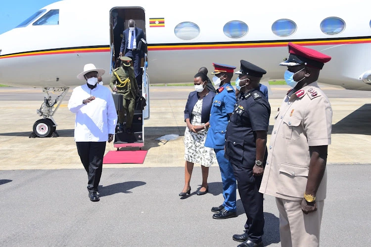 Museveni Returns to Uganda After 3-Day Visit to Kenya